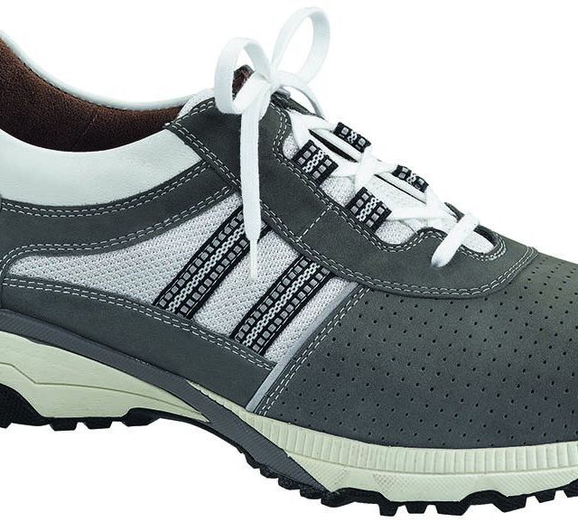 Orthopädie Schuhtechnik Wand - Maßschuhe und Therapieschuhe sportlicher Schnürschuh
