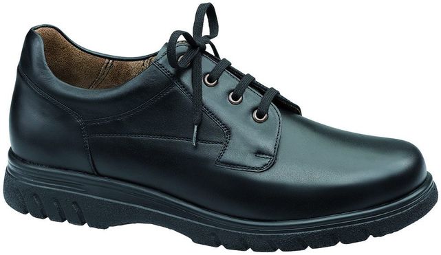 Orthopädie Schuhtechnik Wand - Maßschuhe und Therapieschuhe eleganter Schürschuh